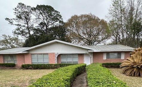 8801 Maurice Avenue, Maurice, LA (Residential or Commercial use potential) – UNDER CONTRACT