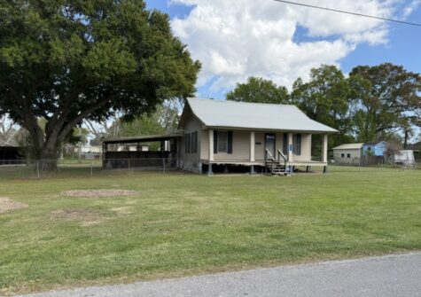 214 N Suire, Erath, LA