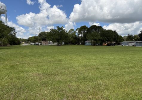 E Woodman Street, Abbeville, LA = 5 lots plus strip – UNDER CONTRACT